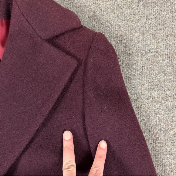 Vintage Burgundy Red Wool Long Double Breasted Tailored Overcoat Women’s 6 USA - Picture 10 of 16